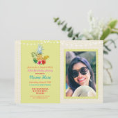 Aloha Birthday Party Luau Tropisches Ananas Foto Einladung (Stehend Vorderseite)