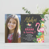 Aloha Flamingo Tropical Foto Einladung zum Geburts (Stehend Vorderseite)