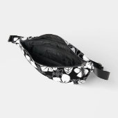 ALOHA FRIDAY PATTERN IN SCHWARZ BAUCHTASCHE (Offen)
