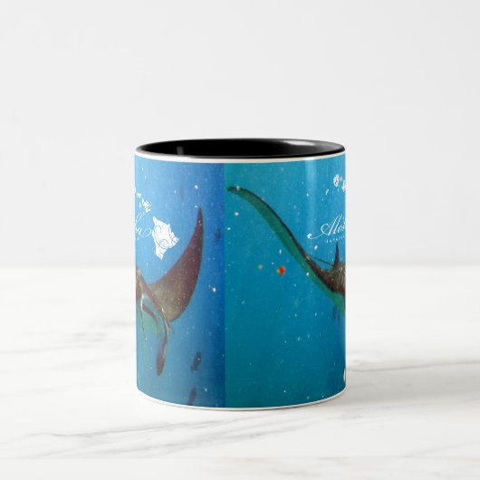 Aloha Hawaii-Mantarochen und Hawaii-Inseln Zweifarbige Tasse (Mittel)