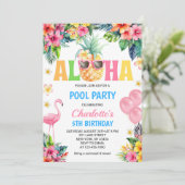 Aloha Tropical Pineapple Flamingo Poolparty Einladung (Stehend Vorderseite)