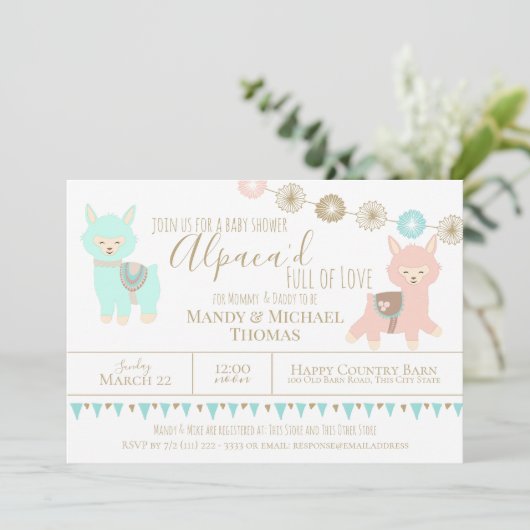 Alpaca Babydusche verpackt mit Liebe Gender Neutra Einladung (Stehend Vorderseite)