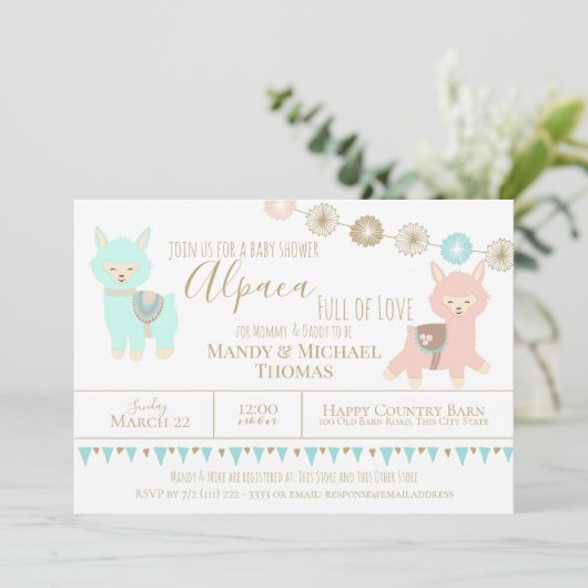 Alpaca Babydusche verpackt mit Liebe Gender Neutra Einladung (Stehend Vorderseite)