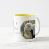 Alpaka küsst Tasse (VorderseiteRechts)