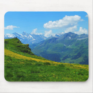 Alpenblick in der Schweiz Mousepad