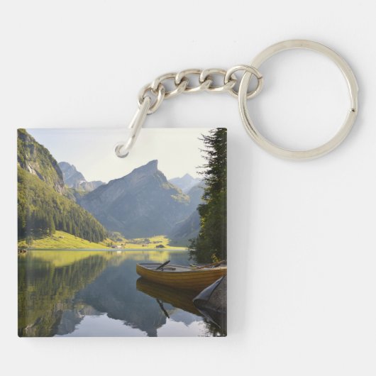 Alpensee in der Schweiz Schlüsselanhänger (Rückseite)