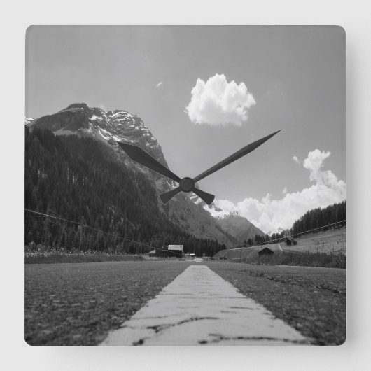 Alpenstraße Quadratische Wanduhr (Vorderseite)