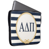 Alpha Delta Pi Laptopschutzhülle (Vorne Rechts)