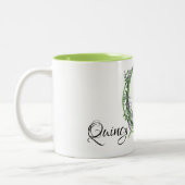 Alphabet Brief Q, Aquarelllavender botanisch Zweifarbige Tasse (Links)