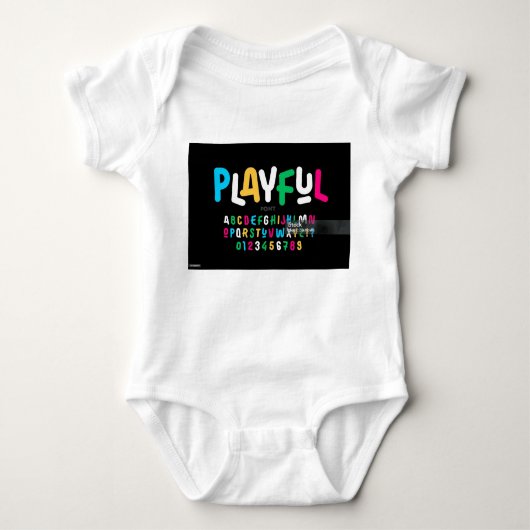 Alphabet einzigartiges Design Baby Jersey Bodysuit Baby Strampler (Vorderseite)