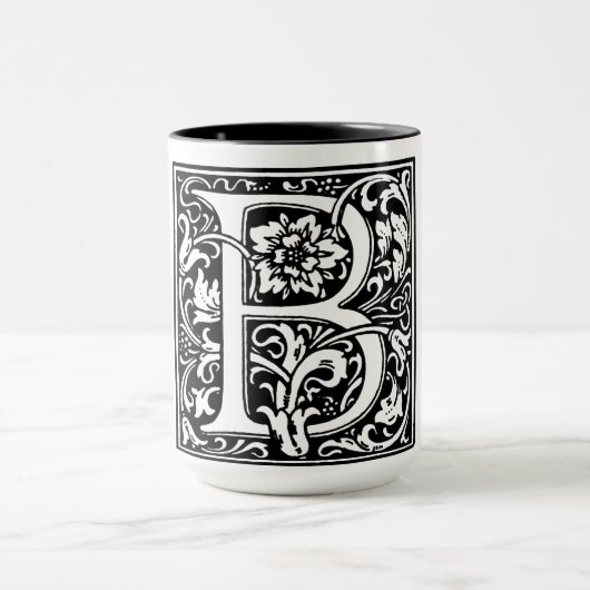 Alphabet im Renaissancestil Buchstabe B zur Tasse (Zentrum)