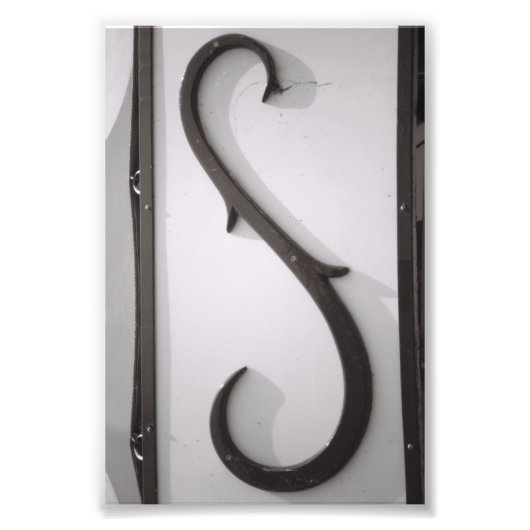 Alphabet Letter Fotografy S1 Black and White 4x6 Fotodruck (Vorne)