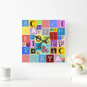 Alphabet Quadratische Wanduhr (Zuhause)