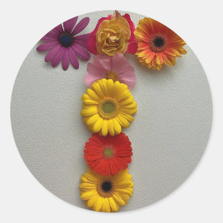 Alphabet T bei Blume Runder Aufkleber