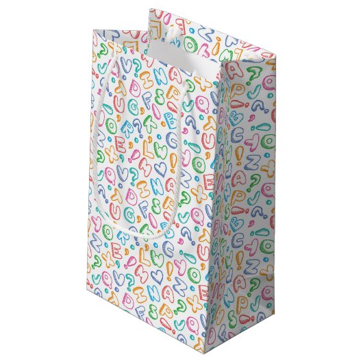 Alphabetmuster Kleine Geschenktüte (Rückseite Schrägansicht)