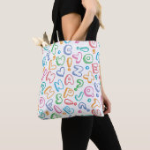 Alphabetmuster Tasche (Von Nahem)