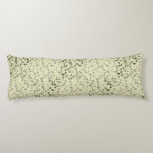 Alphabets Muster 01 BW.w LYellow BG Seitenschläferkissen (Rückseite)