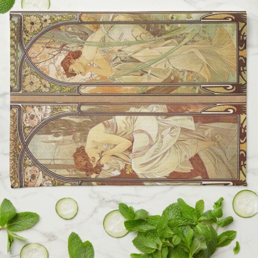 Alphonse Mucha - Jugendstilmeister Geschirrtuch (Gefaltet)