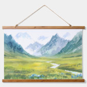 Alpine Whisper - Wiese unter den Gipfeln Wandteppich Mit Holzrahmen (Vorne)