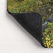 Alpine Wildblumen & Mt Clemens am Logan Pass Mousepad (Ecke)
