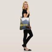 Alpiner Bergsee in der Schweiz Tasche (Am Model)