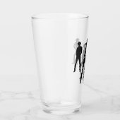 Als Line Dance verwendet Glas (Rechts)
