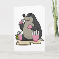 Als Sängerin mit Mikrofon