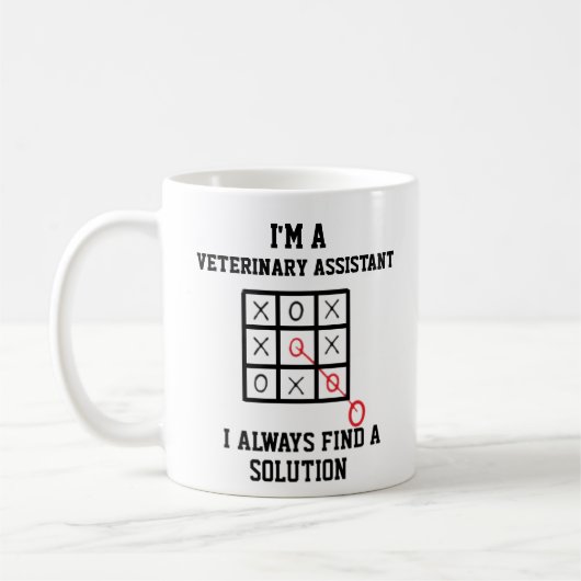 Als tierärztlicher Assistent finde ich immer eine  Kaffeetasse (Links)