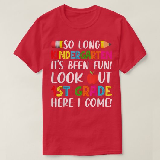 Also, der lange Kindergarten schaut auf die 1. Kla T-Shirt (Design vorne)