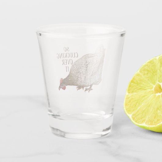 Also, klopfen Sie darüber! Puff mit braunem Huhn Schnapsglas (Rückseite)