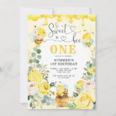 Also Sweet to Bee One Honeycomb Bee Birthday Party Einladung (Vorderseite)