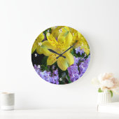 Alstroemeria und Flieder-Blumen Große Wanduhr (Zuhause)