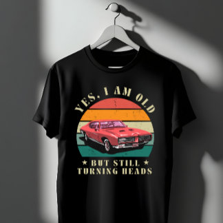 Alt, aber Blickfänger: Vintage-Muscle-Car-Retro-Ar T-Shirt