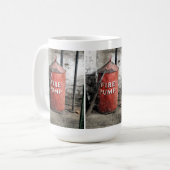 ALT ENGLAND KAFFEETASSE (Vorderseite Links)