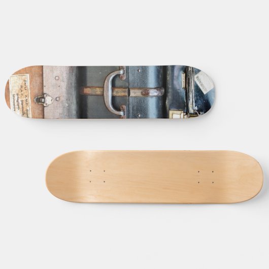 ALT ENGLAND SKATEBOARD (Horizontal)
