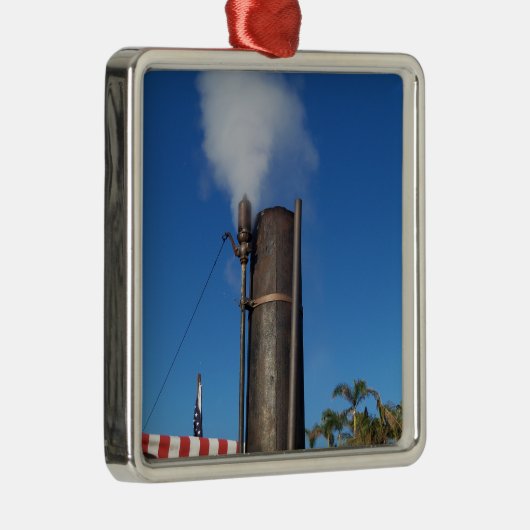 Alt-modische Dampfpfeife Silbernes Ornament (Rechts)