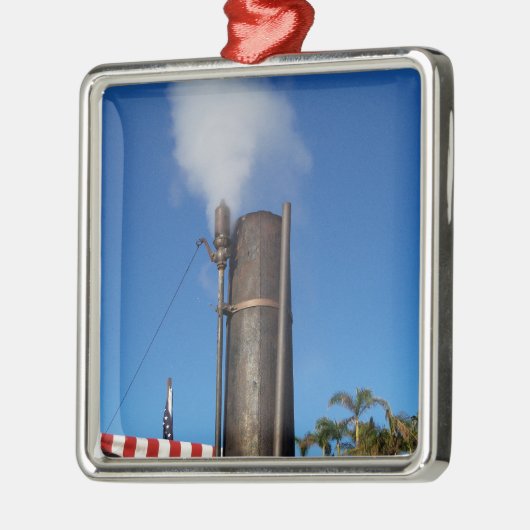 Alt-modische Dampfpfeife Silbernes Ornament (Links)