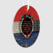 Alte Akustikgitarre mit kroatischer Flagge Ornament (Vorderseite)