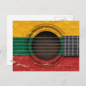Alte akustische Gitarre mit litauischer Flagge Postkarte (Vorne/Hinten)