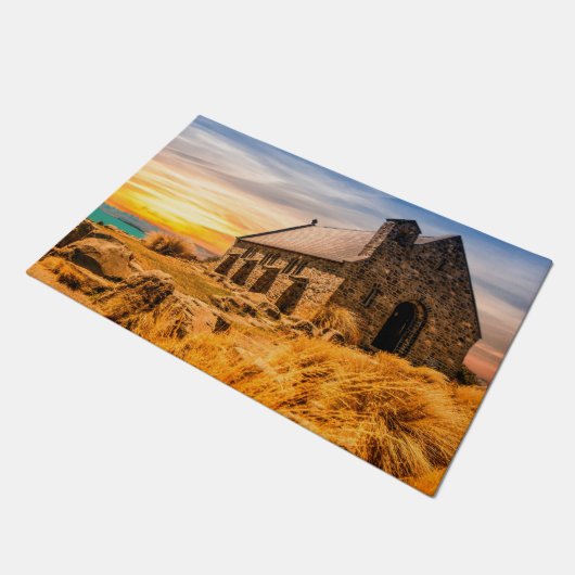 Alte antike Kirche auf der Plains Floor Mat Fußmatte (Schrägansicht)