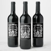 Alte Anwälte verlieren einfach ihren Appell Weinetikett (Flaschen)