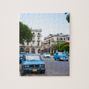 Alte Autos auf den Straßen von Havanna Puzzle