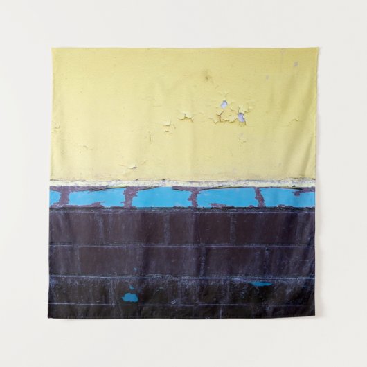 Alte bemalte beschädigte Betonwand. Textur. Abstra Wandteppich (Vorderseite)