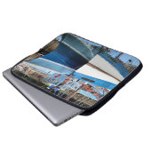 Alte Boote in Douarnenez Laptopschutzhülle (Vorne Knopf)