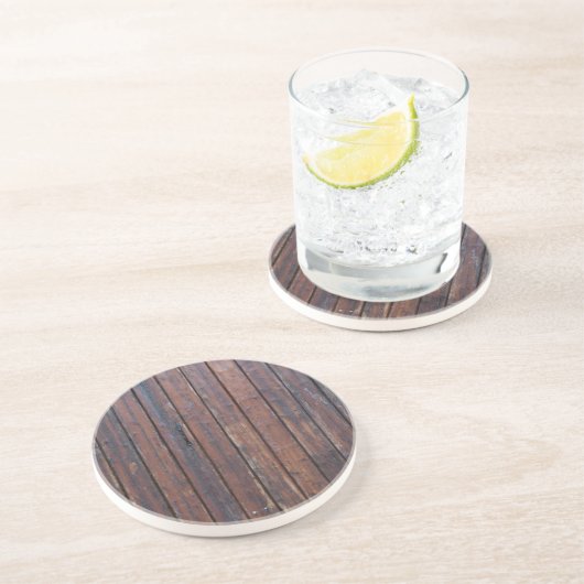 Alte braune Holztüren mit schwarzem Eisen unterstü Getränkeuntersetzer (Seite)