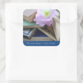 Alte Bücher mit Primaten-Buchzeichen Quadratischer Aufkleber (Tasche)