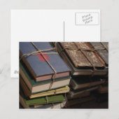 Alte Bücherstapel Postkarte (Vorne/Hinten)