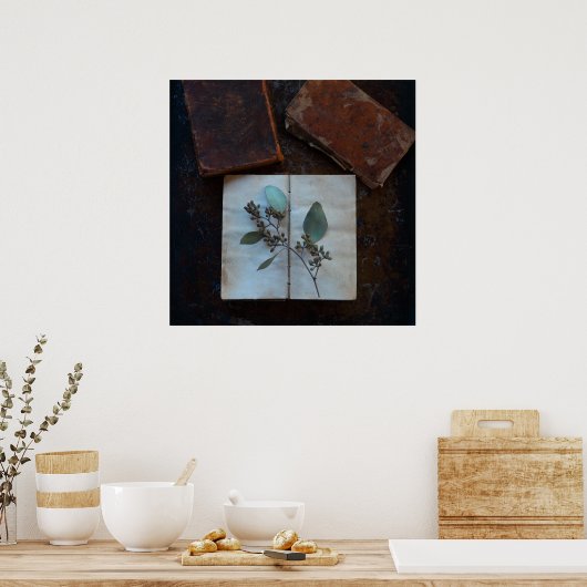 Alte Buchseiten mit Eukalyptus-Blätter Poster (Küche)