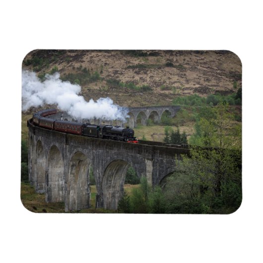 Alte Dampfbahn auf Glenfinnan Viadukt Magnet (Horizontal)