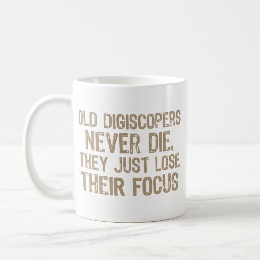 Alte Digiscoper nie Die Kaffeetasse (Links)